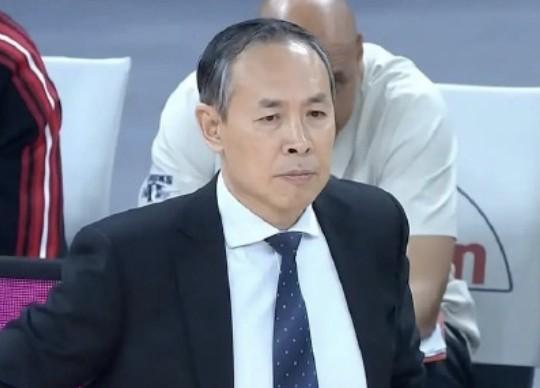 开云在线-许利民：如此困难的情况下大家坚持到了最后，取胜全靠精神力