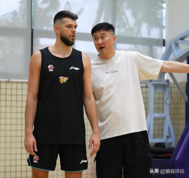 开云APP-广东vs广州季后赛G1前瞻：杜锋完整阵容迎主场首秀 徐昕欲反戈旧主